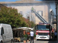 L'intervento dei Vigili del Fuoco presso lo studio di via Armellini