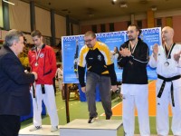 La premiazione degli atleti del taekwondo Senigallia al torneo Marche-Umbria