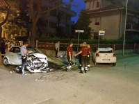 Vigili del Fuoco intervengono dopo l'incidente Vigili del Fuoco intervengono dopo l'incidente