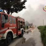 Il capannone della Union Cosmetics distrutto dall'incendio alla Cesanella di Senigallia: i Vigili del fuoco al lavoro