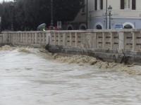 Il fiume Misa in piena - alluvione del marzo 2011