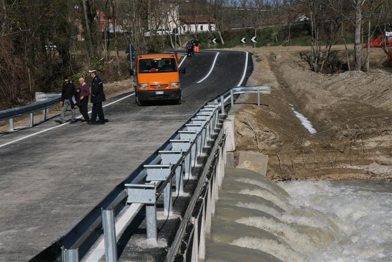 Il nuovo ponte sul Guado del fiume Cesano