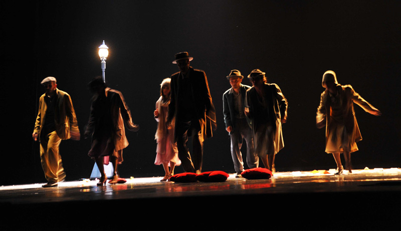 Lo spettacolo 'Que reste t il de nos amours?'