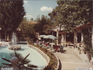 La piscina di Villa Sorriso a Senigallia durante gli anni '60-70
