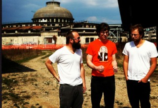 Akron/Family e Kid Williams