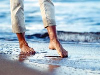 Passeggiata in riva al mare