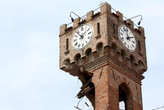 La Torre di Novi crollata dopo l'ultima scossa di magnitud0 5,1