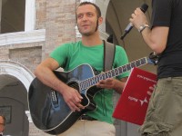 Lorenzo Artegiani sul palco del CaterRaduno 2010 a Senigallia