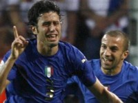 Fabio Grosso dopo l'1-0 nel 2006