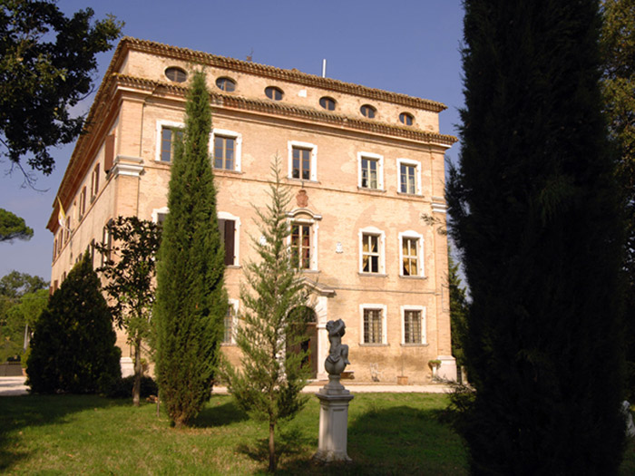 Palazzo Augusti Castracane a Brugnetto di Ripe