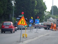 Lavori stradali con semaforo mobile