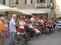 Protesta famiglie con disabili a Senigallia