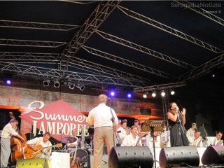 Summer Jamboree - Abbey Town Jump Orchestra sul palco