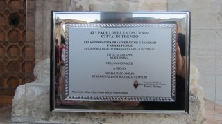 L'omaggio della città di Trento all'Araba Fenice di Corinaldo