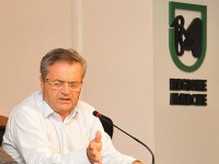 Marche, Sanità: l'assessore regionale Almerino Mezzolani