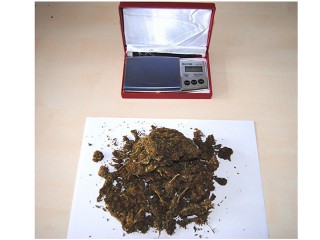 Il quantitativo di marijuana posto sotto sequestro dalla polizia