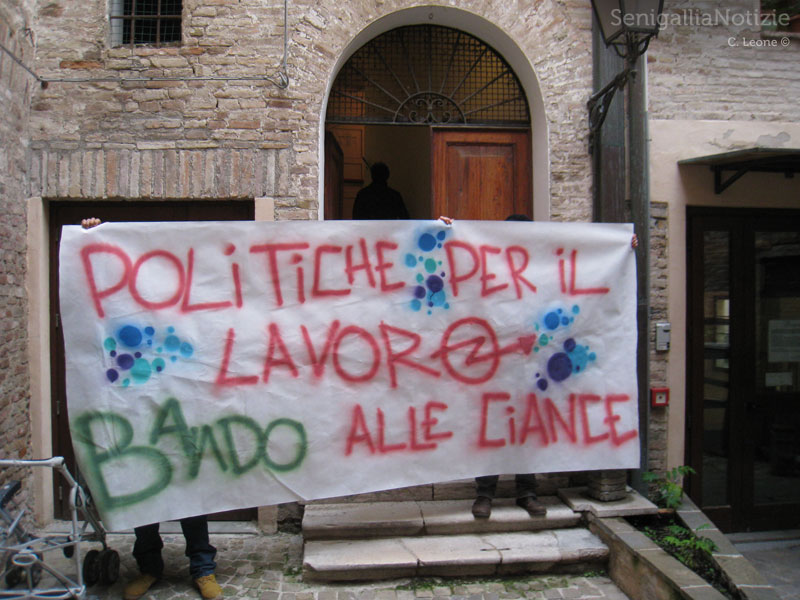 "Politiche per il lavoro:bando alle ciance"