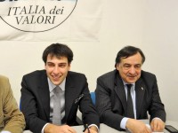 Il vicesegretario provinciale Andrea Filippini con il deputato IdV Leoluca Orlando