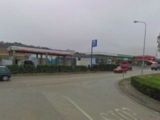 La stazione di rifornimento di carburanti, gpl e metano in via Mattei a Senigallia