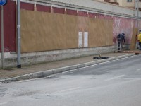 I primi supporti per i manifesti elettorali allo stadio Bianchelli