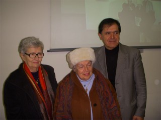 Adriana Finizio Pichi, al centro, con un'accompagnatrice e Daniele Sordoni
