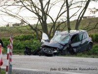 Incidente a Pianello di Ostra, lungo la SP Arceviese. Foto di Stefania Ronchini