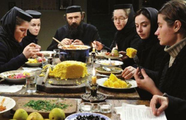 Una scena di 'Oltre le colline'