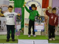 Michele Bucari nel gradino più alto del podio