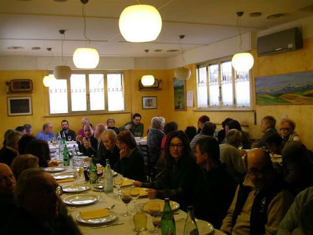 L'assemblea/cena degli Amici della Foce del Cesano
