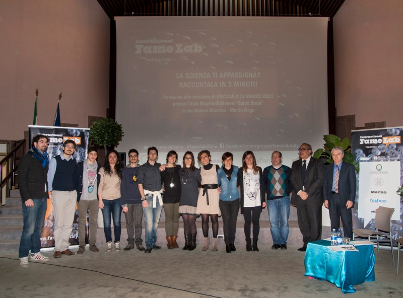 Partecipanti, organizzatore e giuria di FameLab 2013 ad Ancona