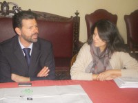 Maurizio Mangialardi e l'ing. Elisa Benvenuto presentano il piano di illuminazione per il centro storico e il lungomare