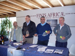 Campionati italiani Over badminton, organizzatori (Bailetti e Campanile secondo e terzo da sinistra)