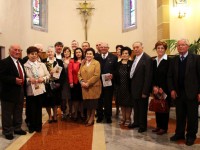 Le otto coppie che hanno festeggiato le Nozze d'Oro e d'Argento