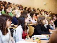 Studenti universitari, università, facoltà, lezioni, istruzione