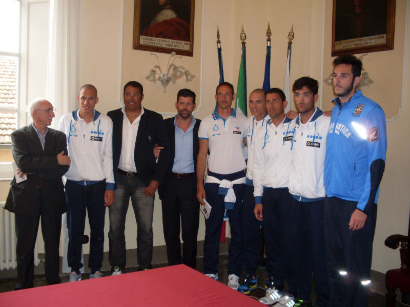 L'Italia del beach volley ricevuta in Comune