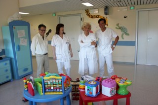 I giocattoli donati alla CRI dagli alunni delle primarie di Senigallia e poi al reparto di pediatria