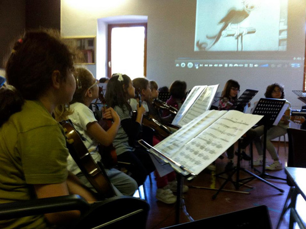 La scuola di musica Bettino Padovano di Senigallia: allievi alla lezione