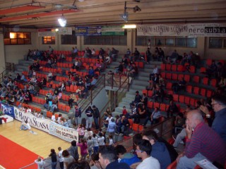 La curva del PalaPanzini di Senigallia