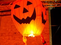 Zucca di Halloween pronta a prendere il volo