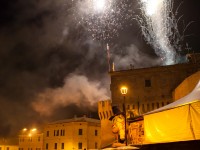 Fuochi d'artificio a Corinaldo per la festa di Halloween