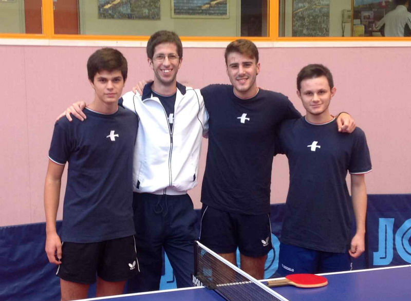 Una squadra del Tennistavolo Senigallia 2013-14