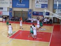 Goldengas Pallacanestro Senigallia-Palestrina: Perini contrasta in area Omoregie