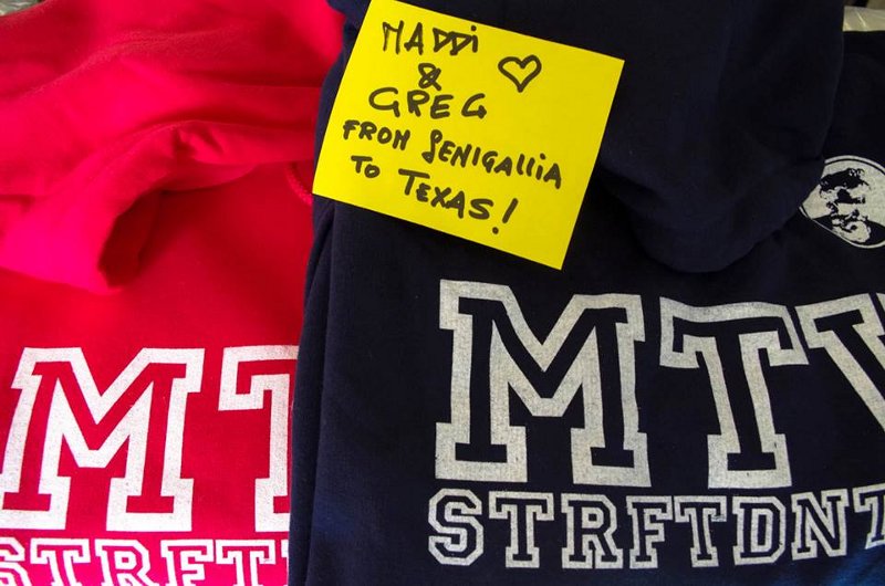 Gent'd'S'nigaja - Le felpe MTVSTRFTDNTLCL arrivano fino in Texas