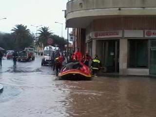 Emergenza in Sardegna per il maltempo del novembre 2013. Foto della Protezione Civile