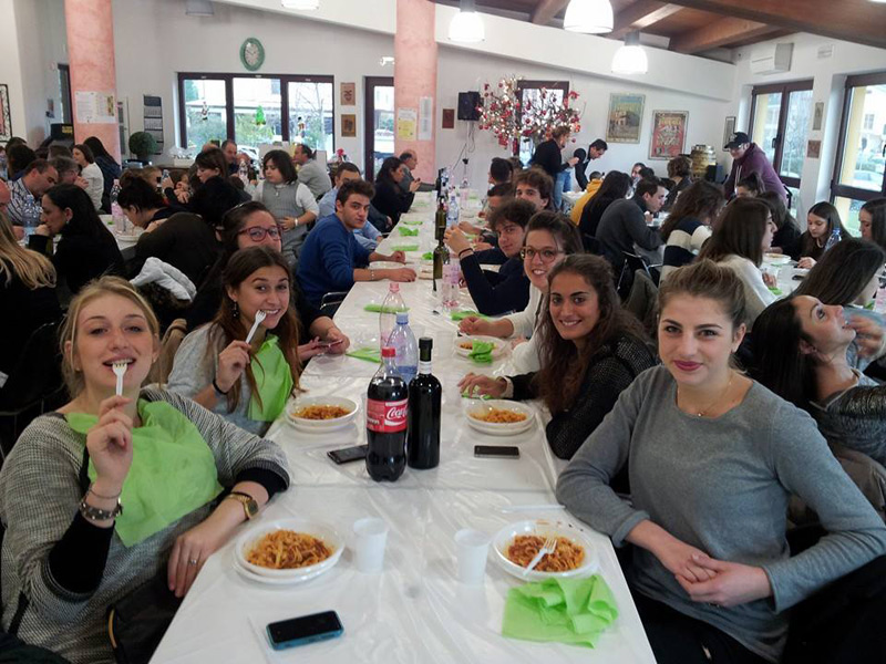 polisportiva ostra cena