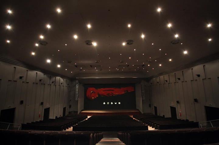 L'interno del teatro La Fenice di Senigallia