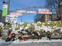 Barricate poste per gli scontri di Kiev del gennaio 2014