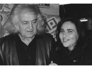 l'incontro a Senigallia tra Mario Giacomelli e Alejandra Matiz, figlia del famoso fotografo Leo Matiz