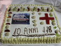Torta per i 10 anni del 118 a Senigallia