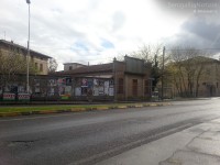 I lavori di demolizione degli edifici in degrado lungo viale Leopardi, nell'area della Penna